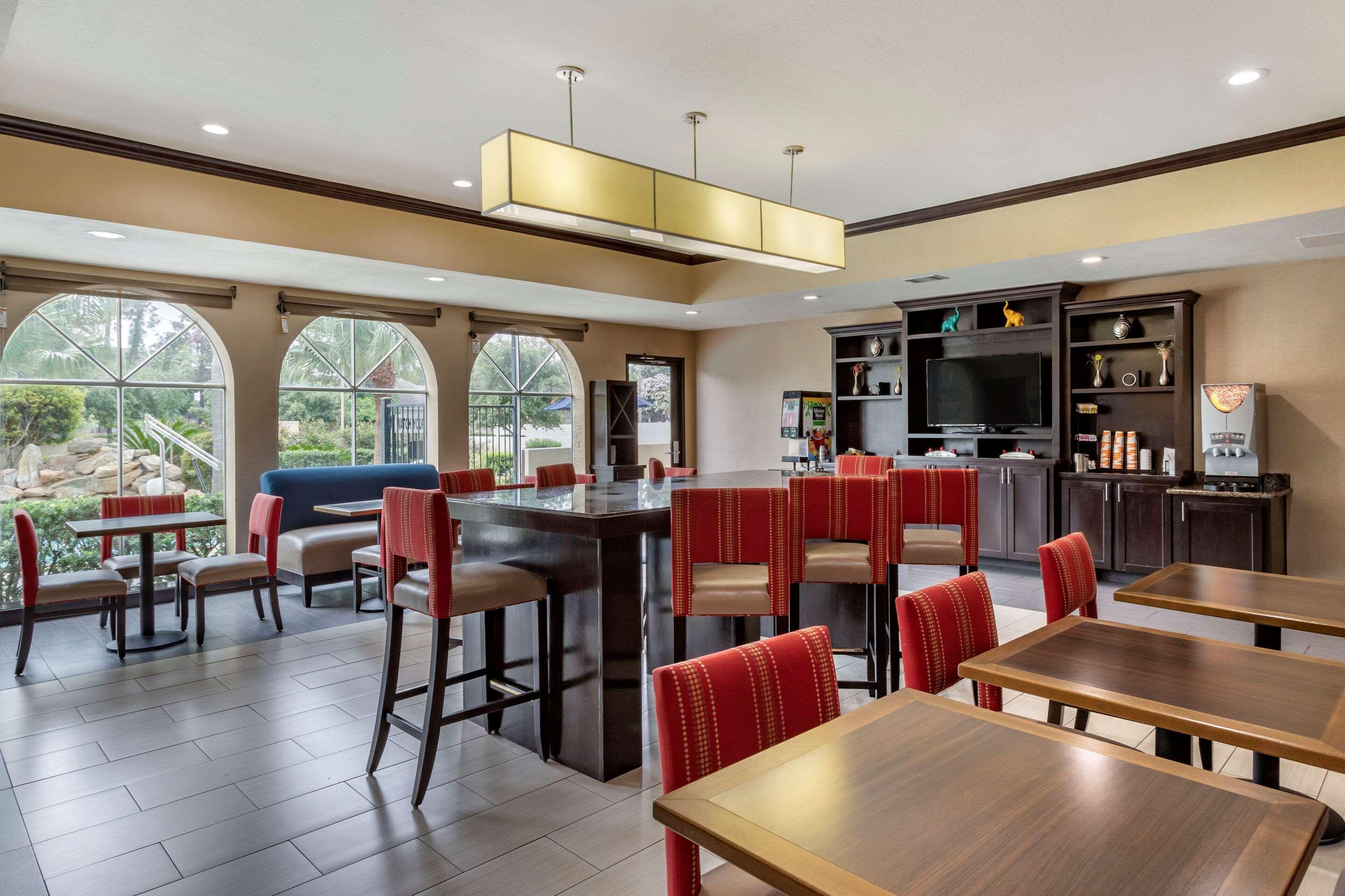 Comfort Inn & Suites Fm1960-Champions Χιούστον Εξωτερικό φωτογραφία