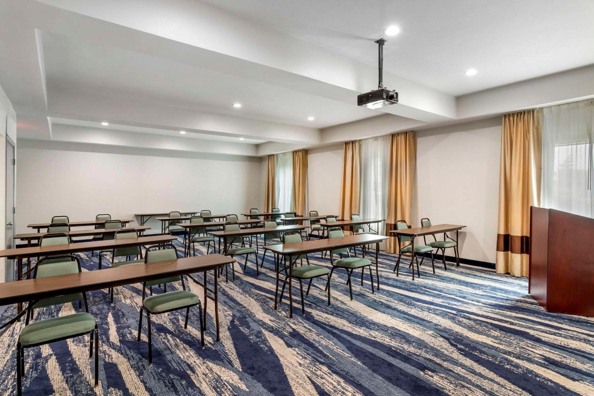 Comfort Inn & Suites Fm1960-Champions Χιούστον Εξωτερικό φωτογραφία